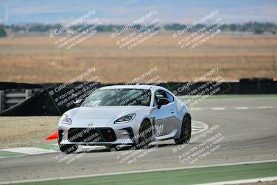 media/Sep-27-2025-Speed Ventures (Sat) [[6606706ef0]]/Purple group/Turn 6/